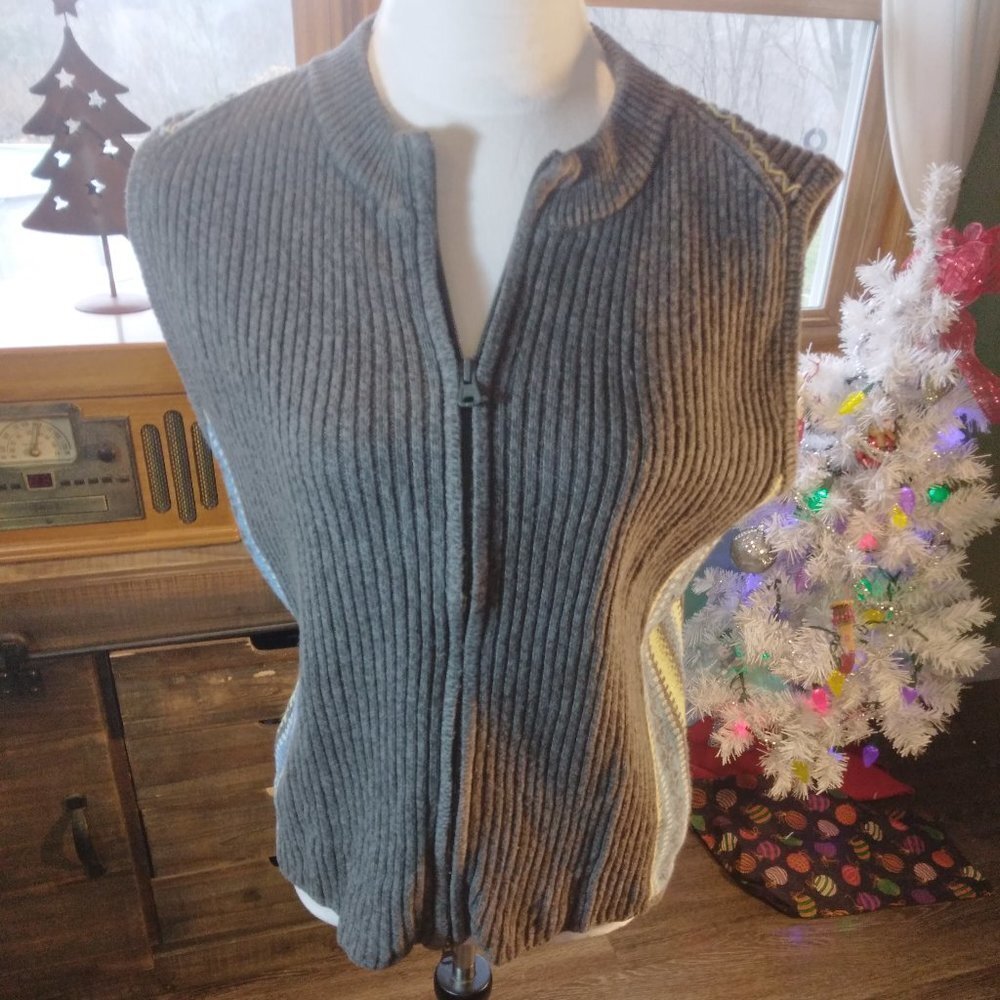 Vintage Zip Front Sleeveless Sweater/Vest with Pattern Details Size Small - Picture 1 of 9